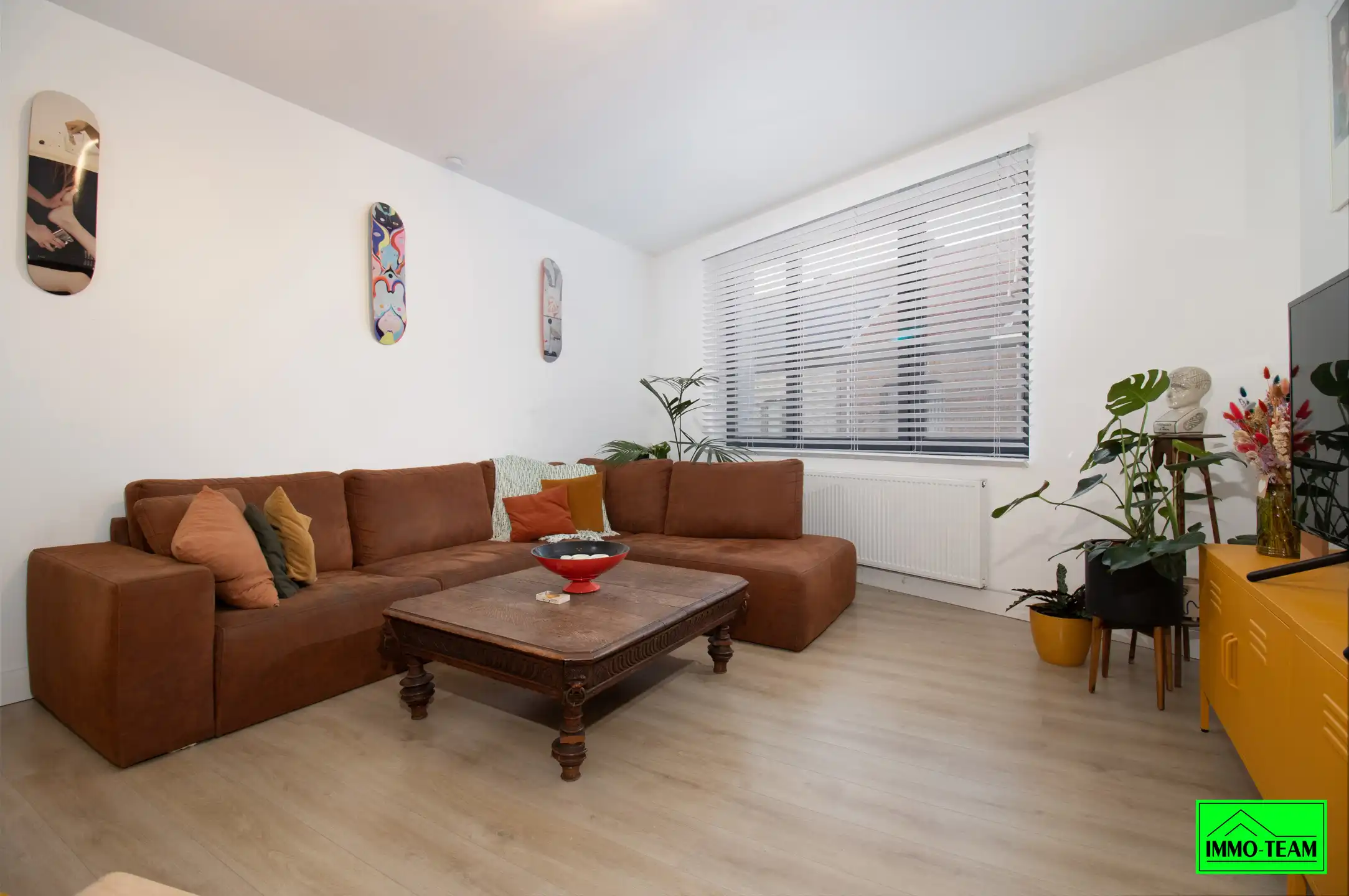 Volledig gerenoveerde instapklare woning nabij centrum Aalst foto 3