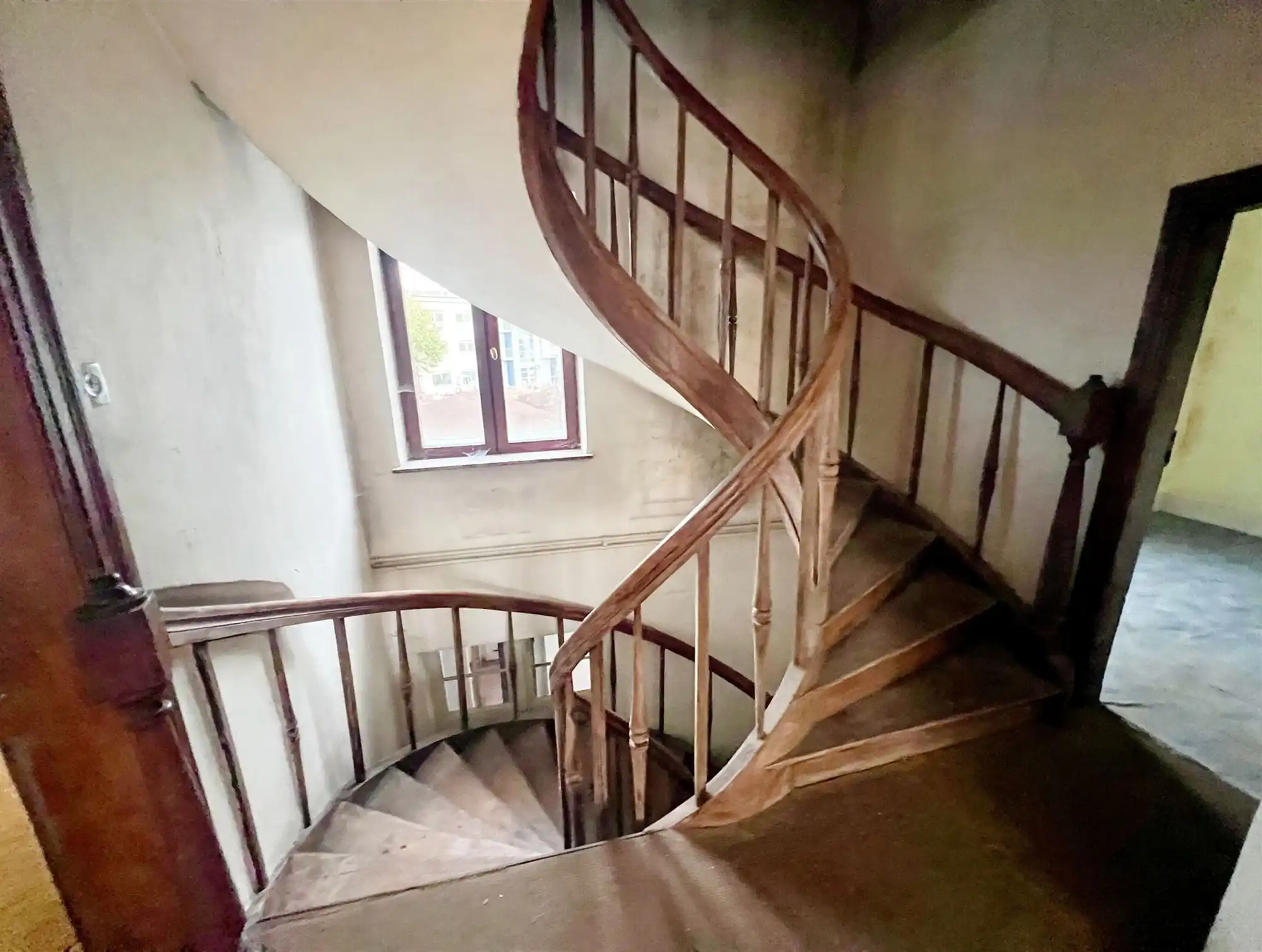 Historisch herenhuis met uitzonderlijke charme en karakter foto 33