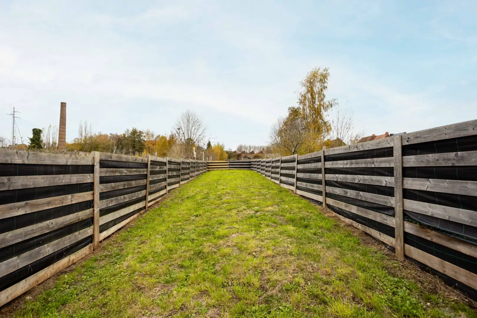 Prachtige gerenoveerde woning met 3 slaapkamers en tuin foto 44