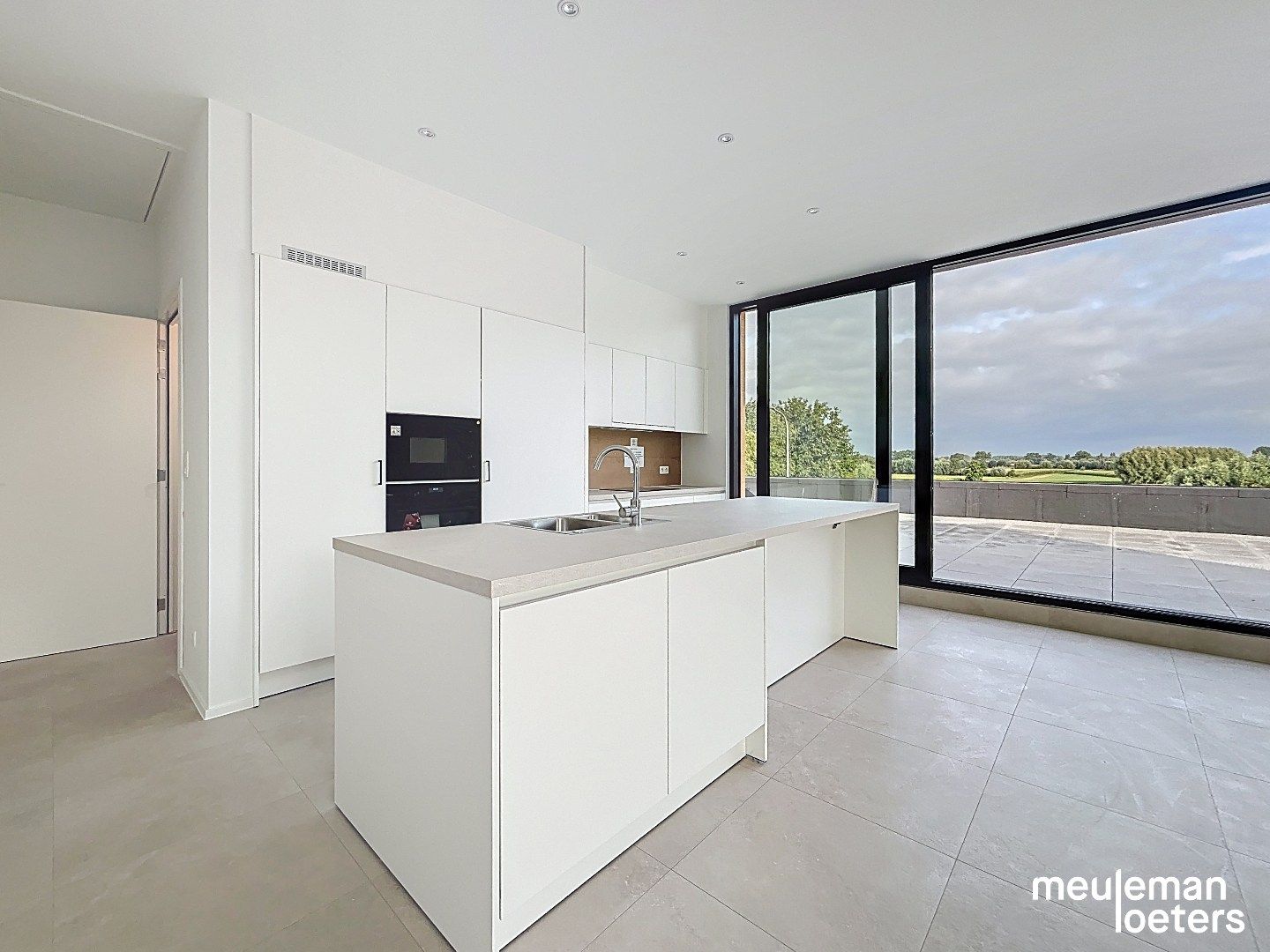 Uniek penthouse met adembenemend terras foto 9