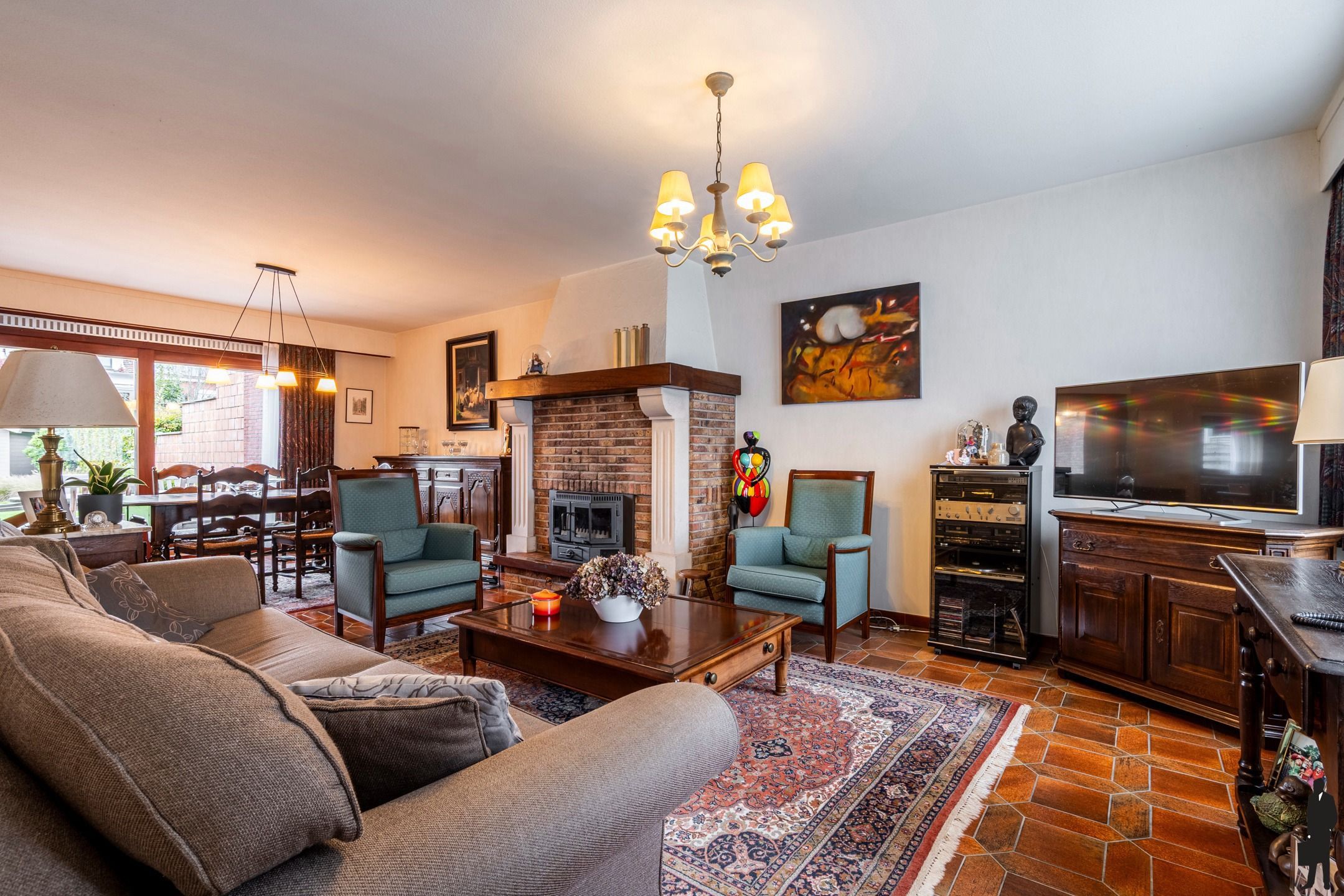 Charmante stadswoning nabij jachthaven met 3 slks en garage foto 4