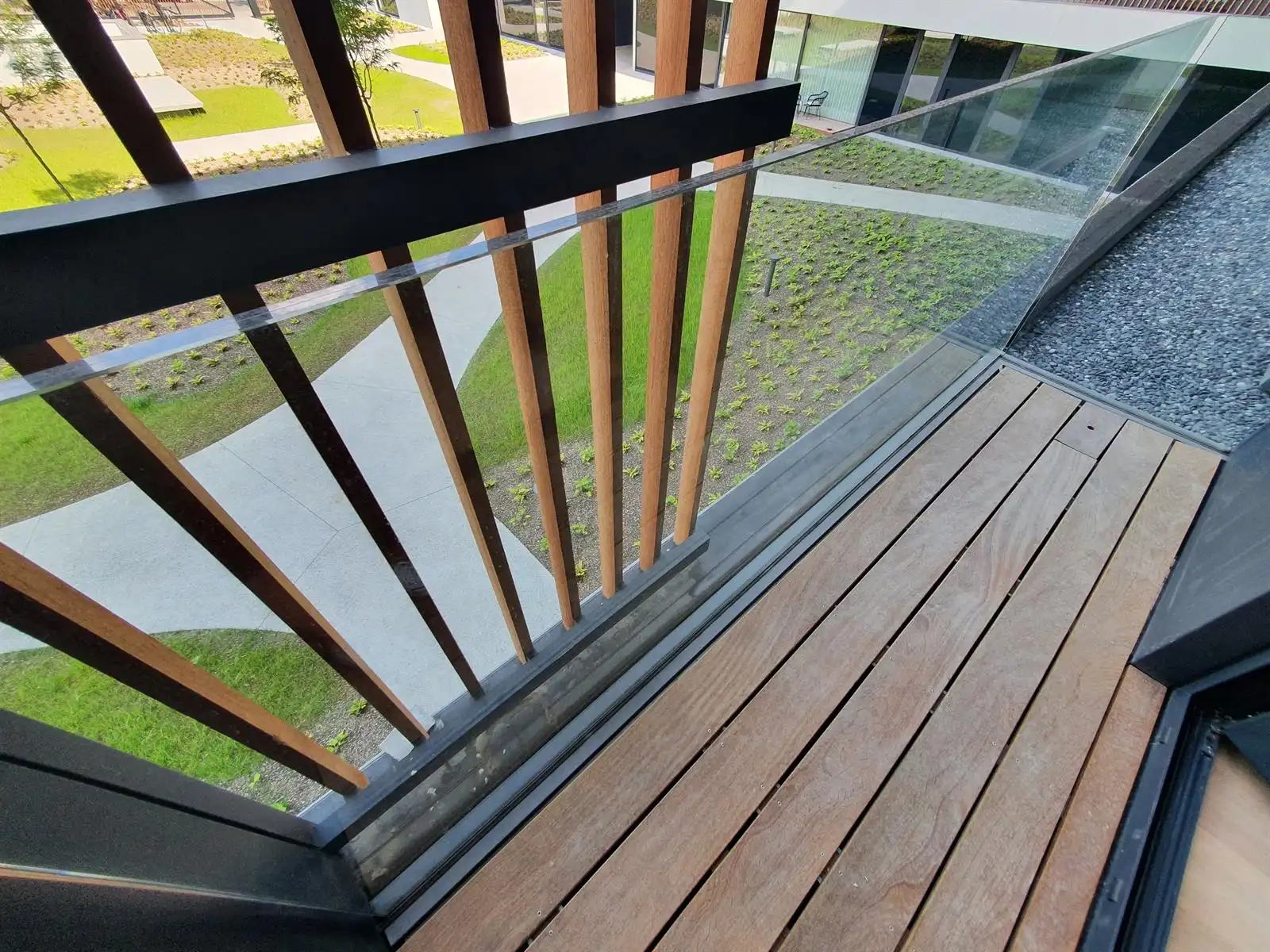 Tof appartement met standplaats aan de Leie !! foto 21