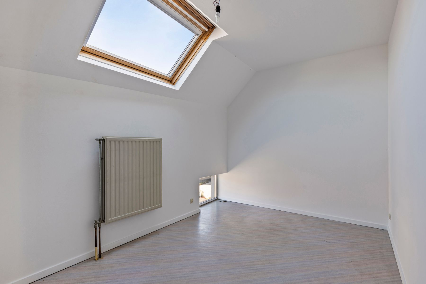 OPTIE Gunstig gelegen woning met 3 slaapkamers en garage foto 16