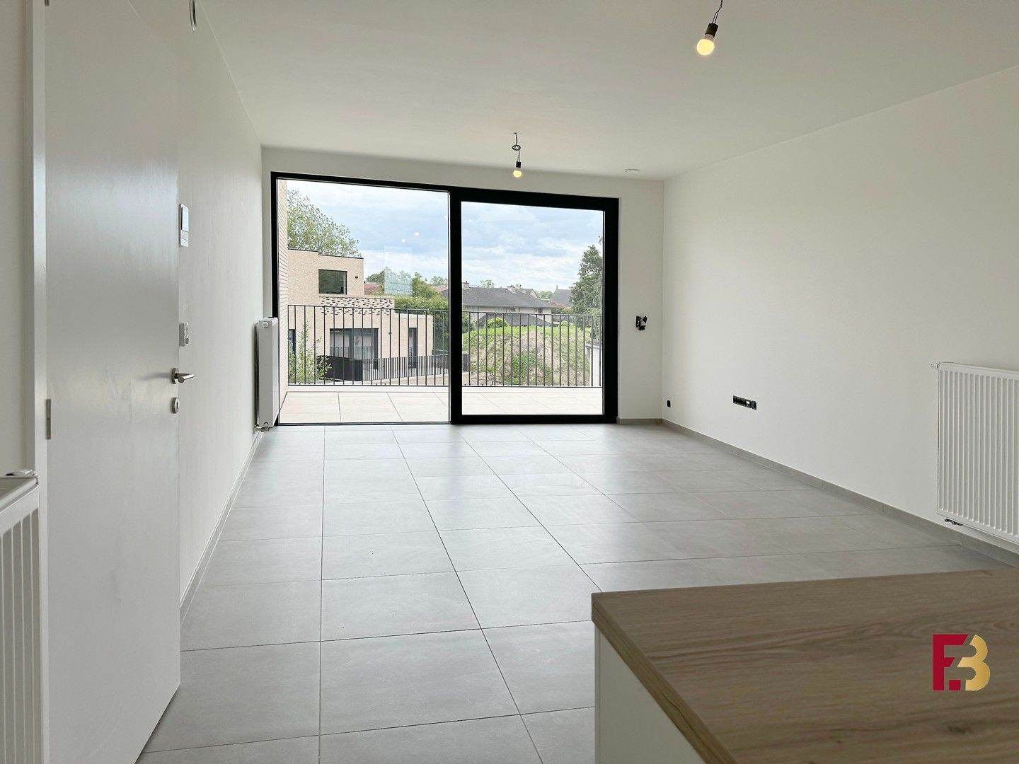 BEN-appartement met 2 slaapkamers en ruim terras te Kruisem foto 4