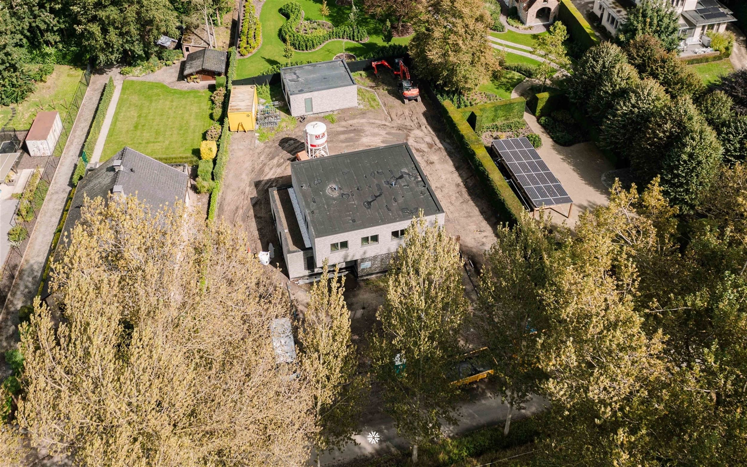 Hoogwaardig afgewerkte koppelvilla in de groene rand van Sint-Niklaas foto 2