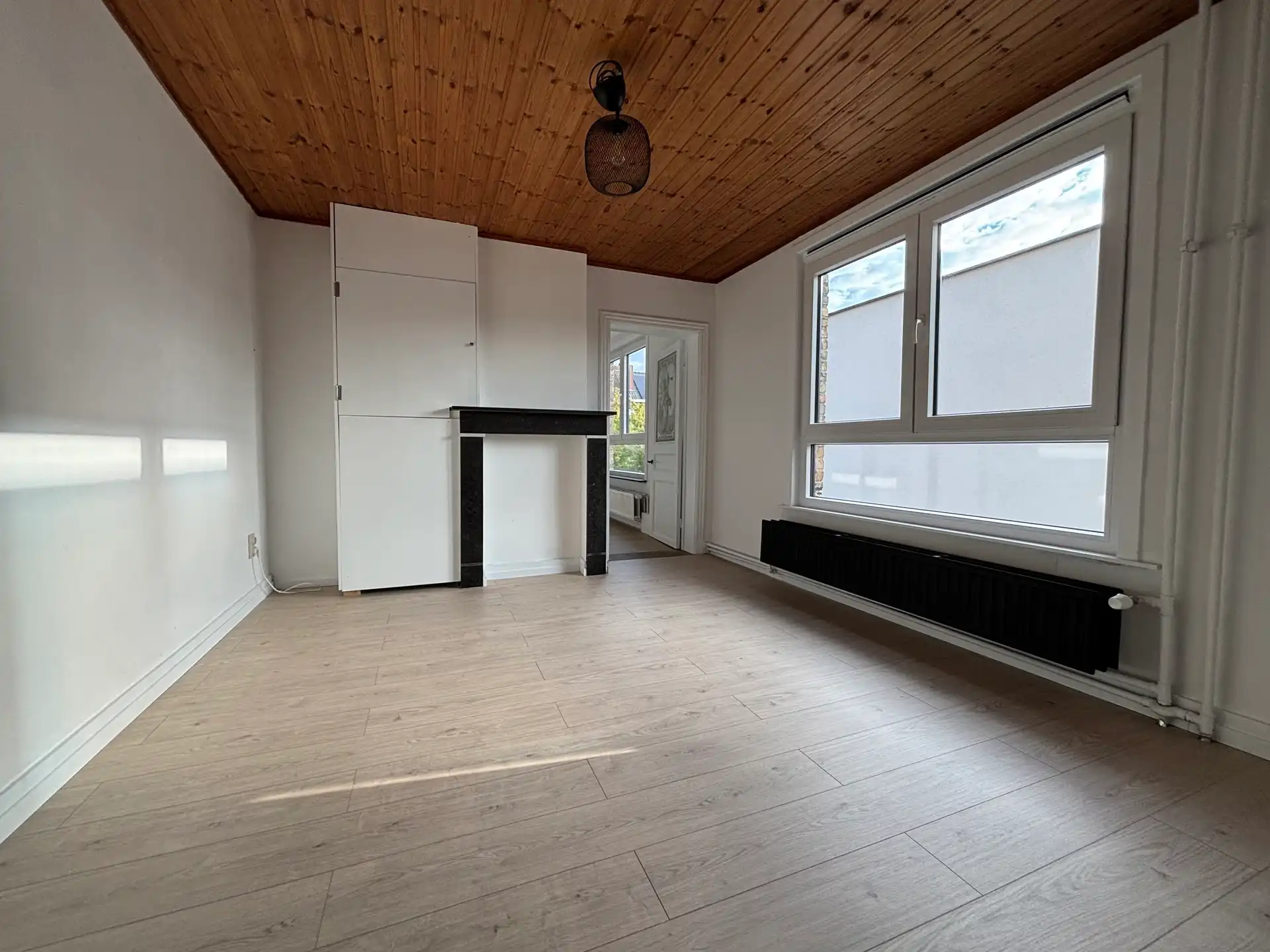 Ruime halfopen bebouwing met 4 slaapkamers en tuin foto 16