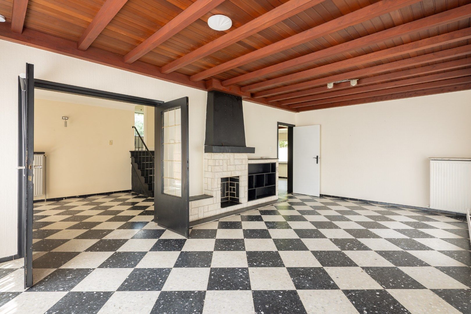 Instapklare woning te koop! foto 3