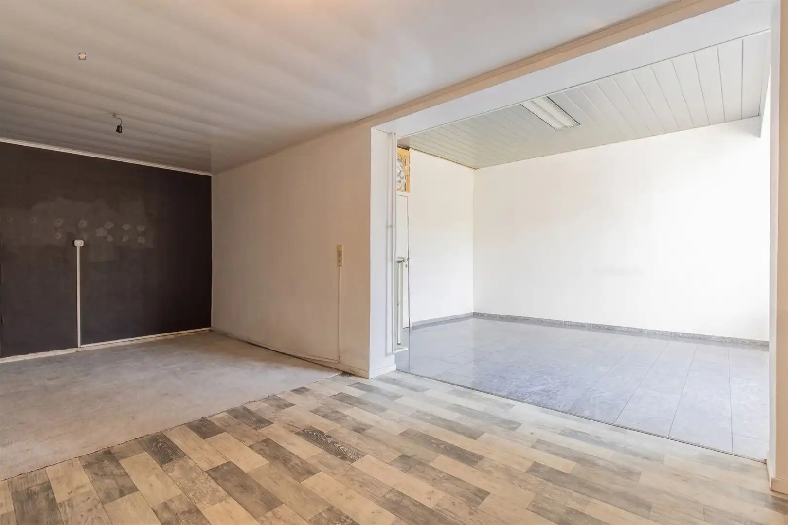 Opbrengsteigendom met handelsruimte en verhuurd duplex appartement in het centrum van Willebroek foto 9