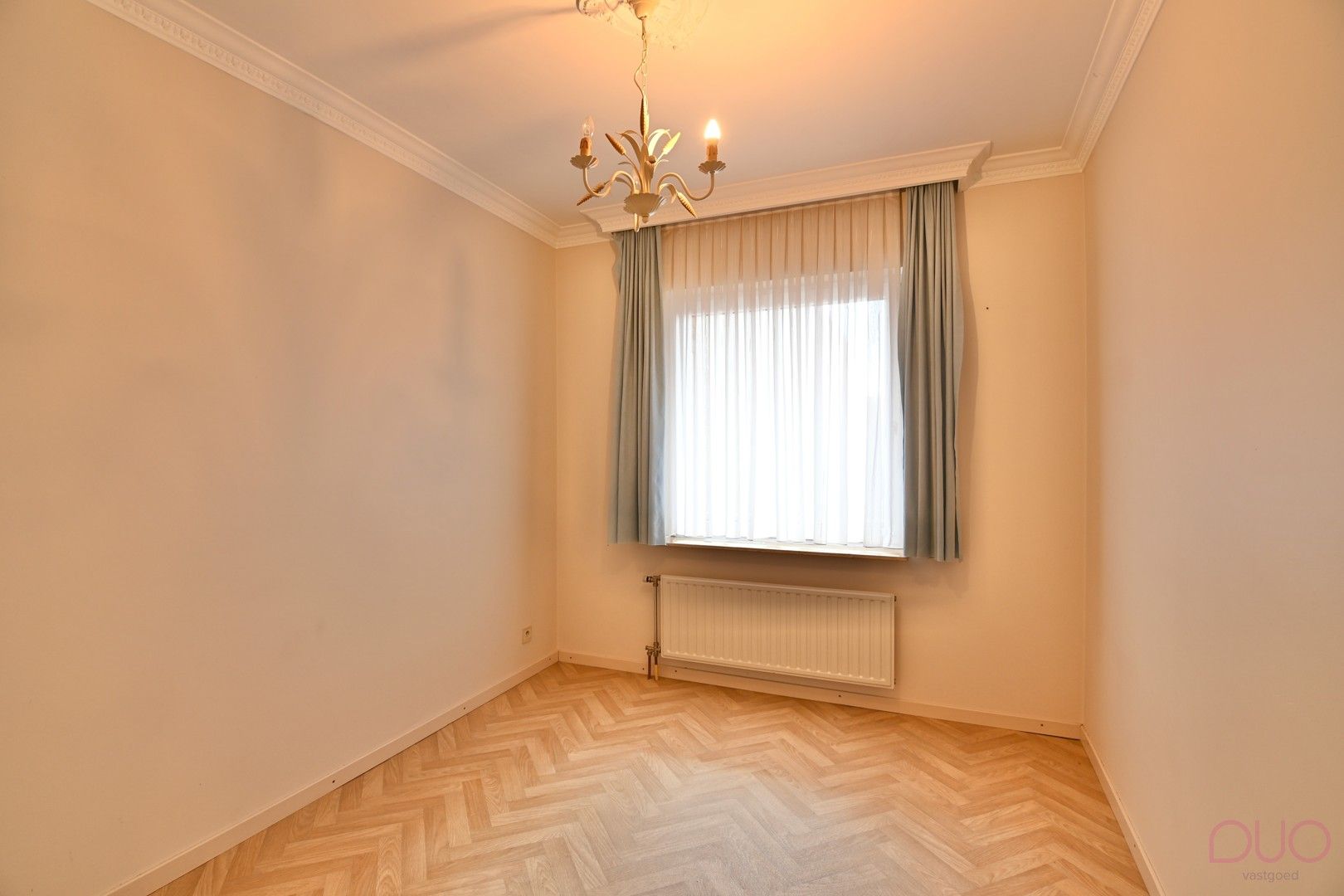 Appartement met autostaanplaats, twee slaapkamers en zowel terras als balkon in het stadscentrum foto 9