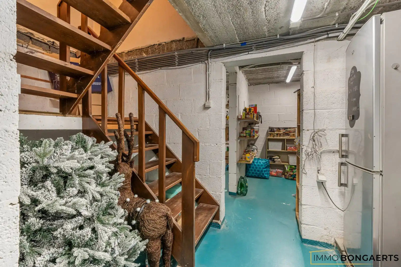 Gerenoveerde woning met 4 slaapkamers op rustige ligging foto 30