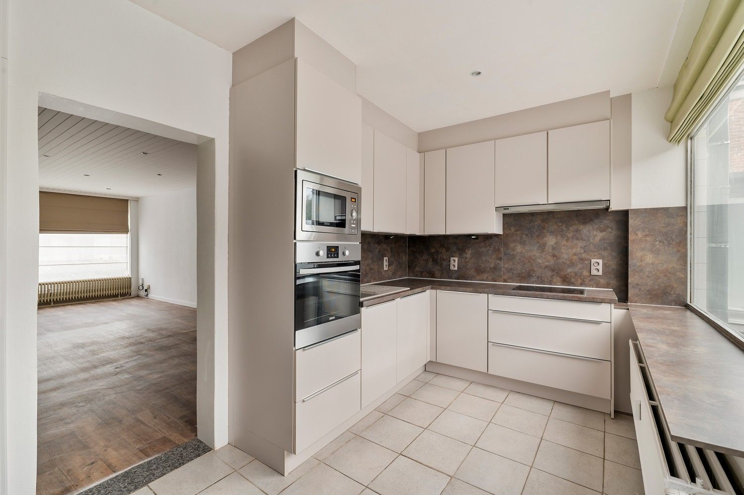 INSTAPKLAAR APP. I 2 SLPK I GARAGE foto 15