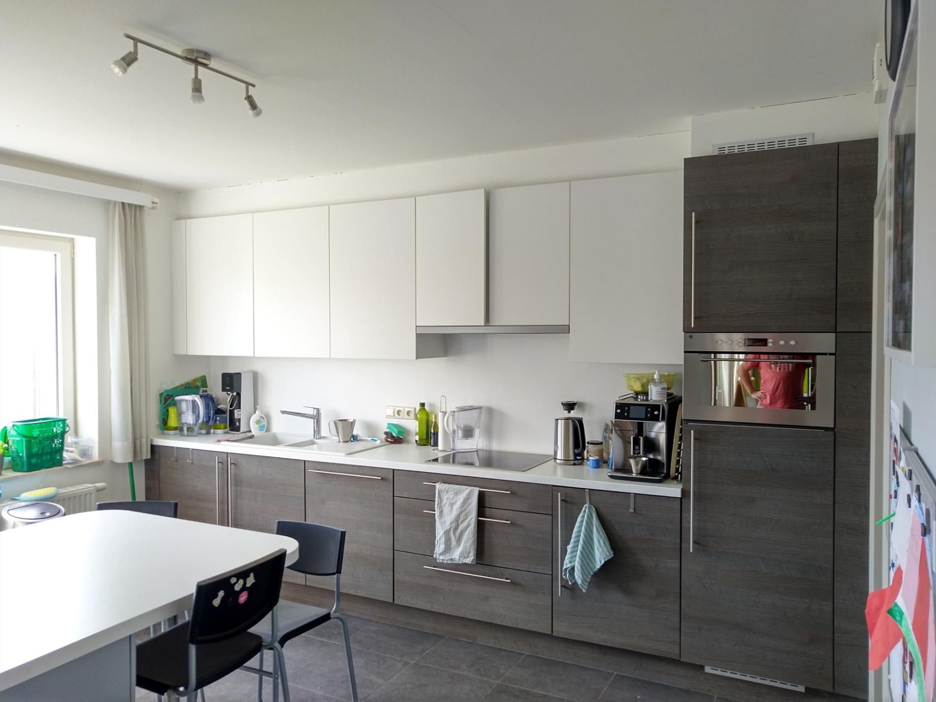 recente 3-gevelwoning met tuin foto 4