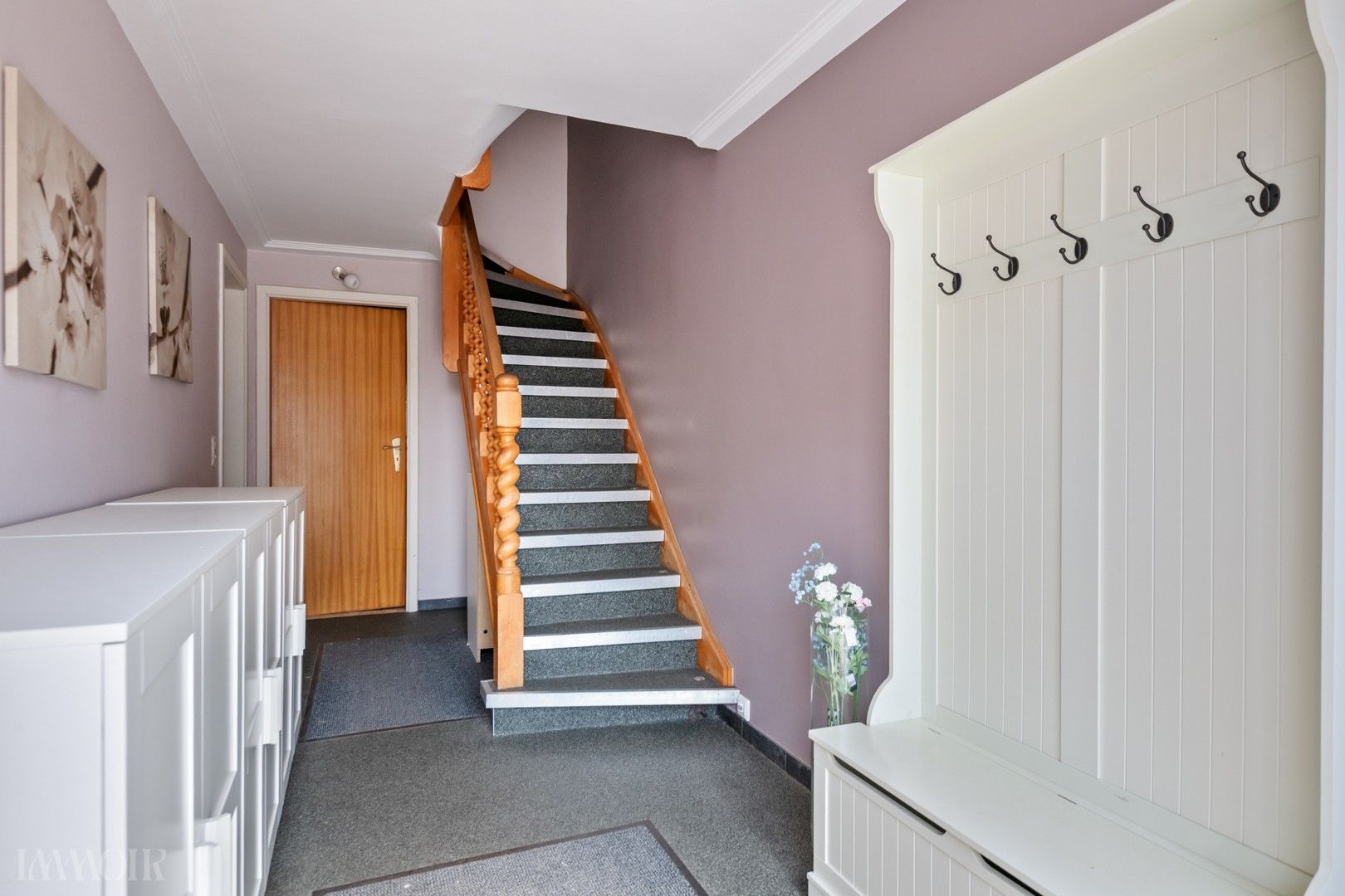 Charmante bel-etage met tuin en oprit nabij centrum Aartselaar. foto 2