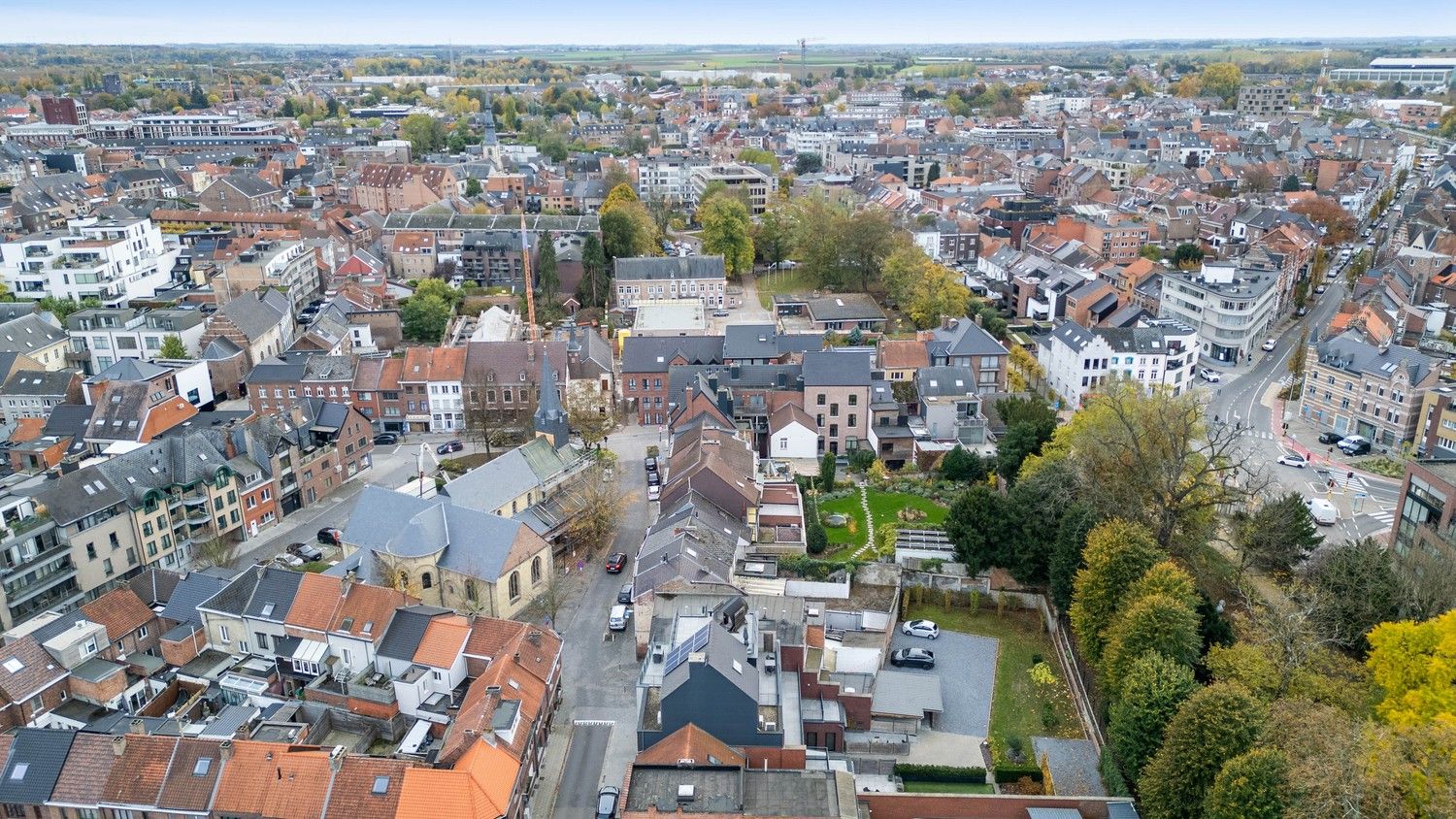 Instapklare duplex penthouse met 2 slaapkamers, drie terrassen, lift en 2 parkeerplaatsen foto 28