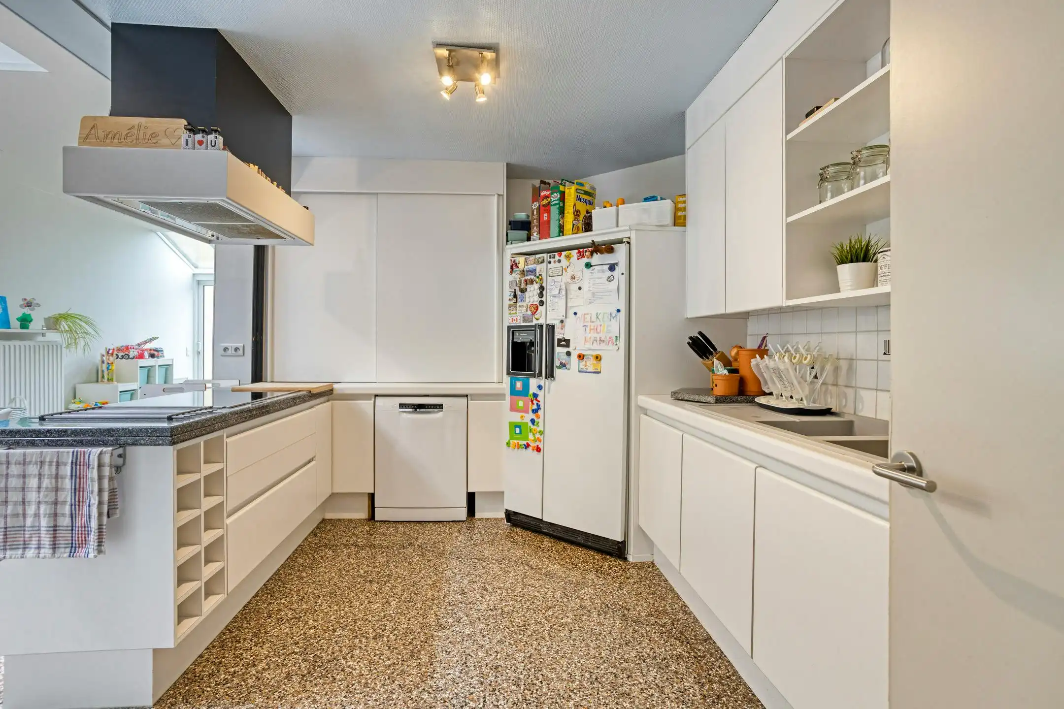 Instapklaar huis in het centrum van Waregem met 5 kamers foto 7
