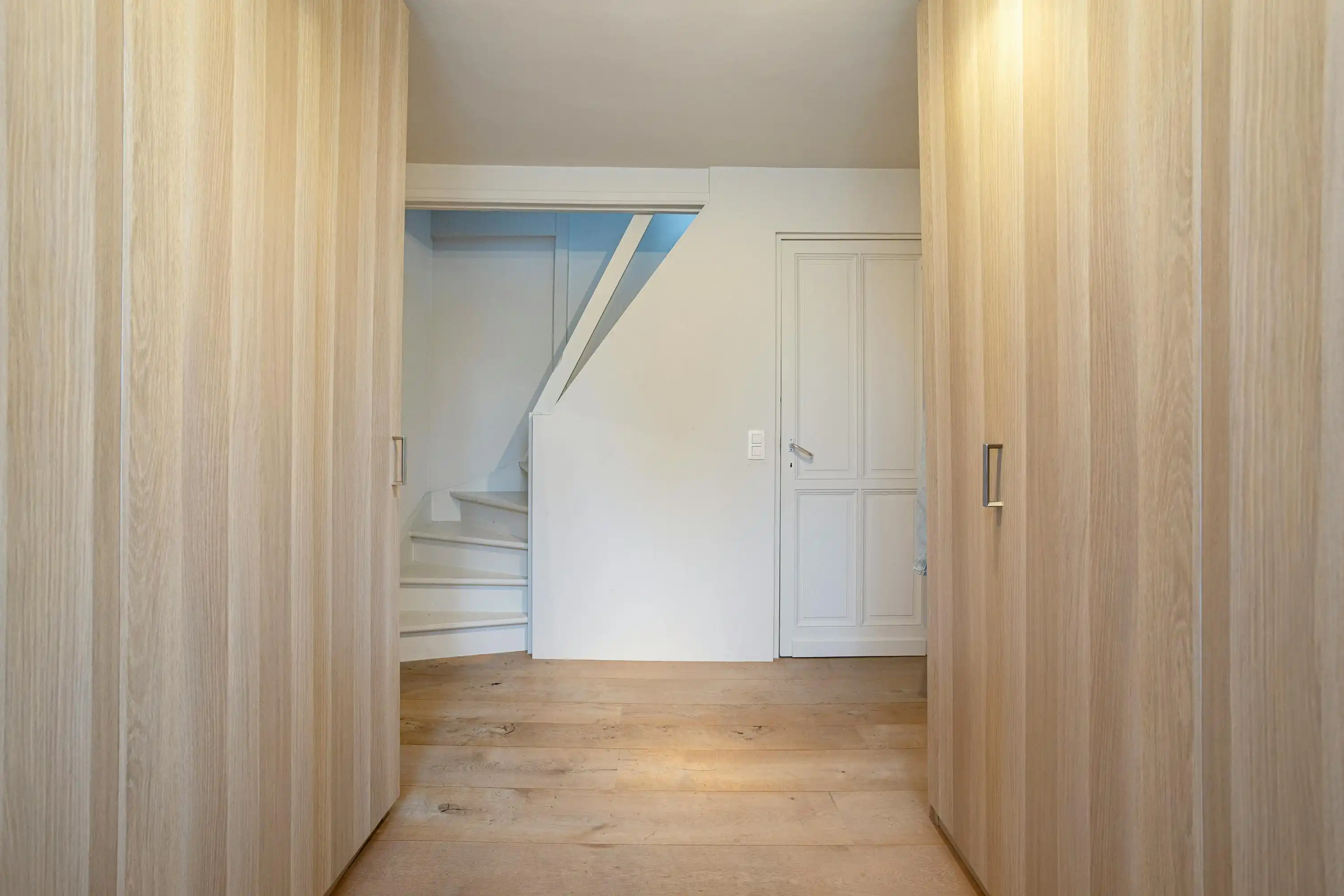 Instapklaar huis met garage te Izegem foto 12