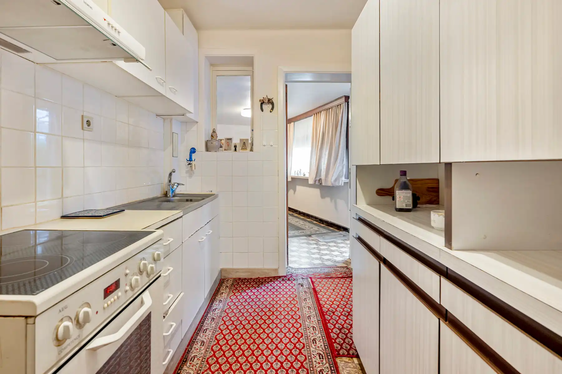 Ruime woning nabij het Donkmeer en Overmere centrum foto 6