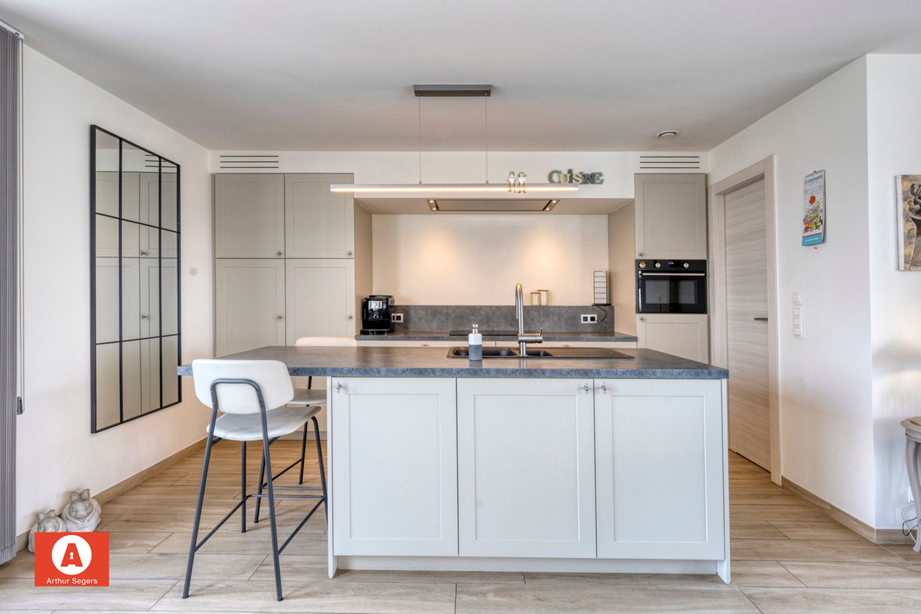 Luxe BEN-penthouse met 2 terrassen en autostaanplaats foto 10