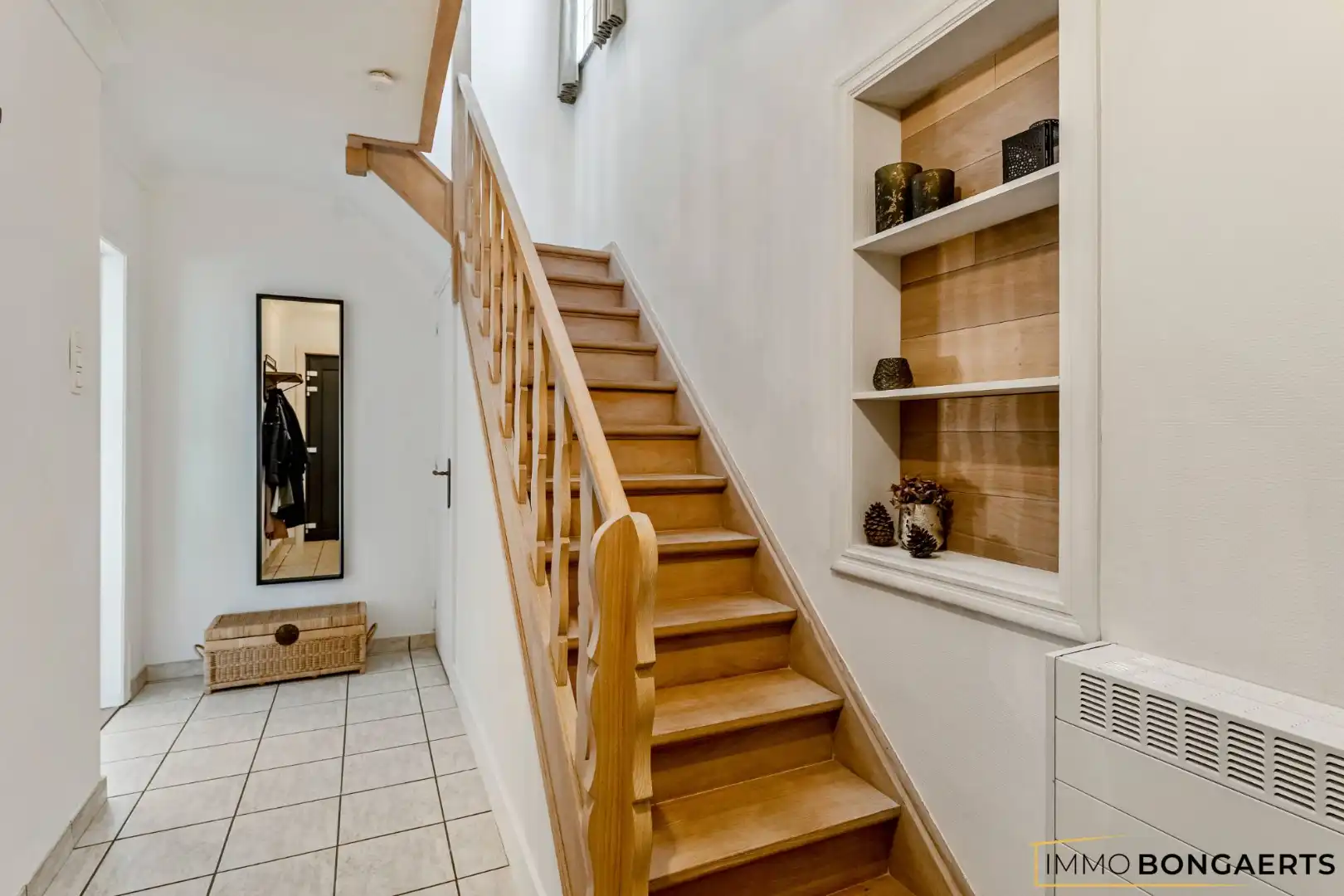 Instapklare woning op rustige ligging in As foto 3