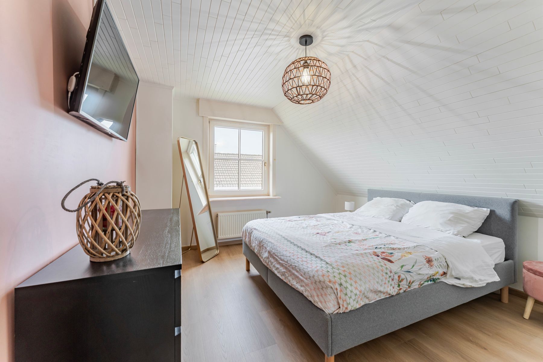 Instapklare villa in rustige straat foto 18