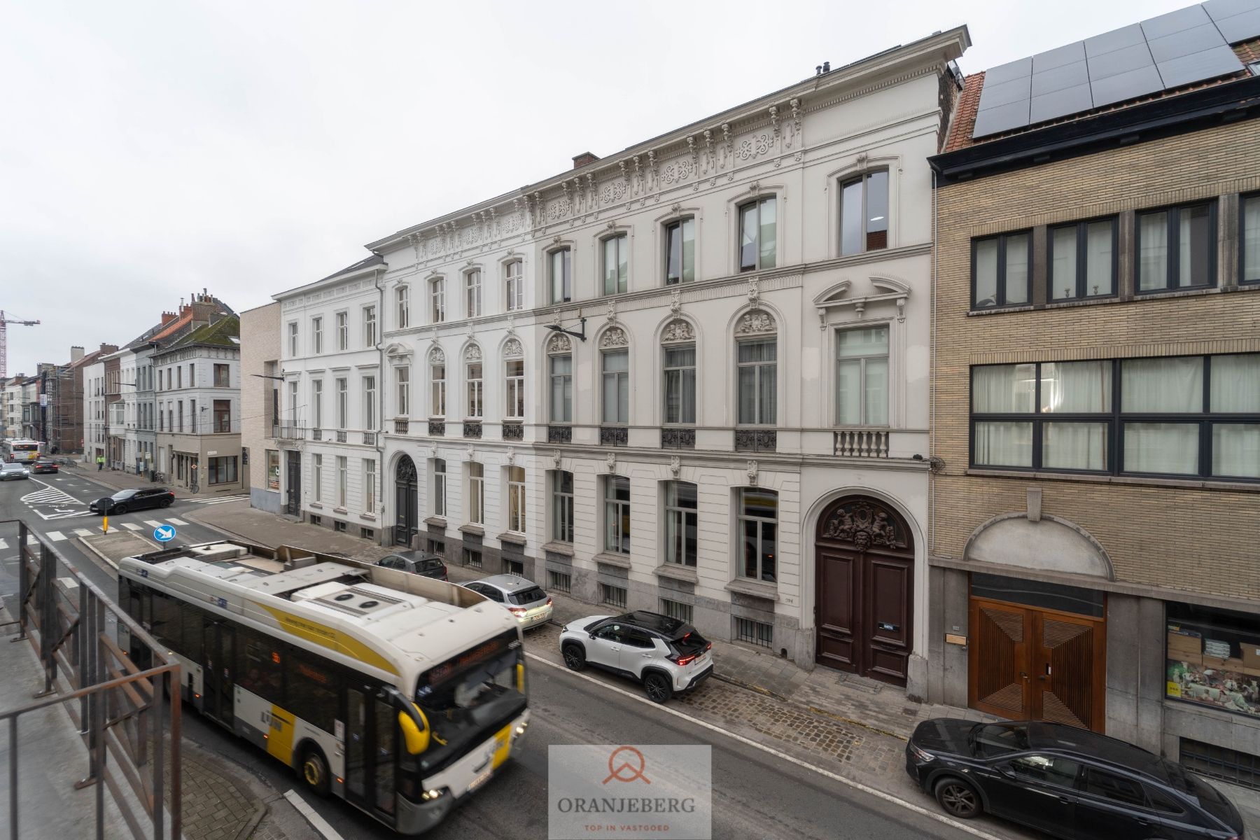 Luxueus ruim twee-slaapkamer appartement in Herenhuis - centrum Gent foto 29