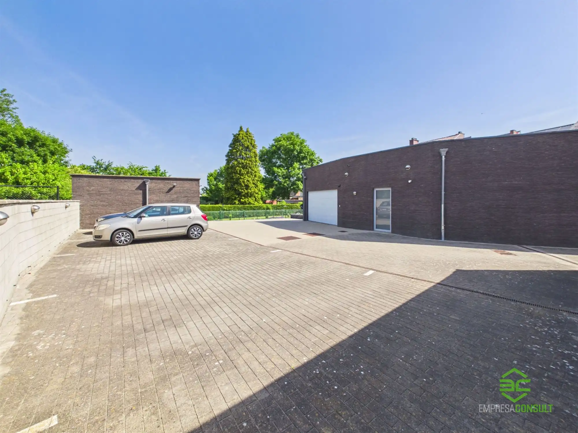 Centraal gelegen app met 2 slpk en autostaanplaats! foto 14