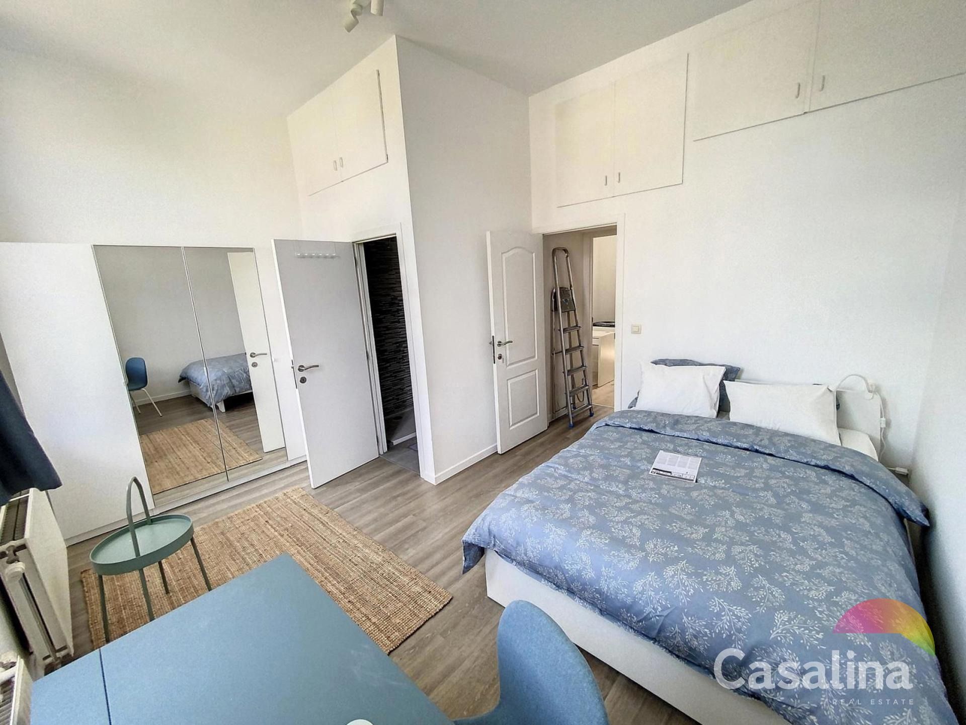 Opbrengsteigendom, Europese wijk, Triplex met commerciële gelijkvloers foto 10