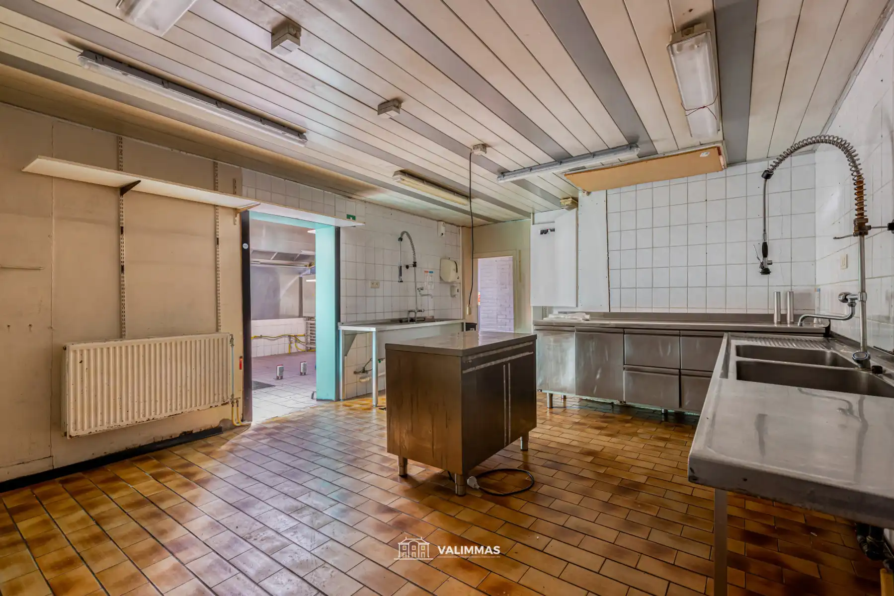 Centrum Asse: ruime handelswoning met terras en grote garage foto 16