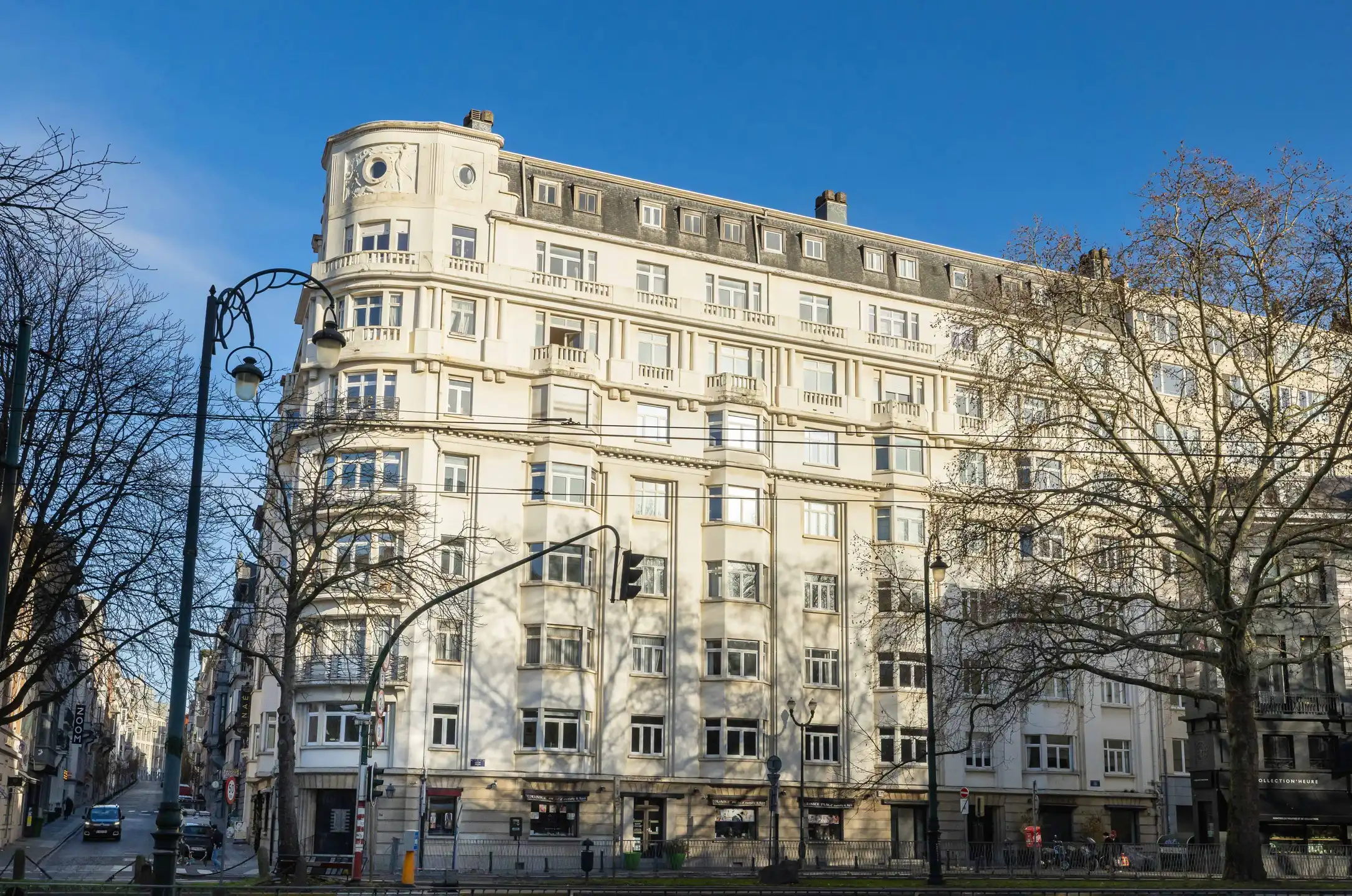 Beleef de Art Deco-elegantie aan de Louizalaan foto 3