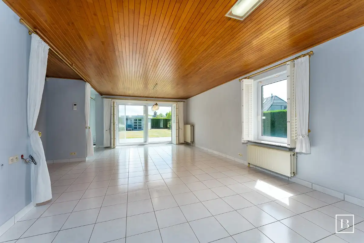 Verzorgde vrijstaande villa met ruime tuin en EPC-label B. foto 8