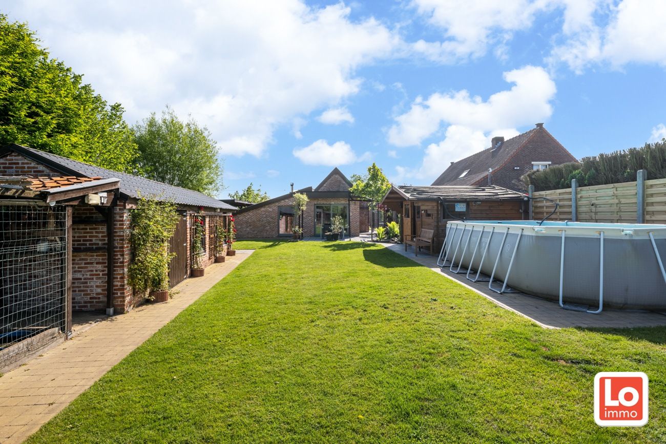 VERKOCHT!! Landelijk gelegen charmante en gezellige open bebouwing met grote tuin tussen het centrum van Laarne en Heusden. foto 23