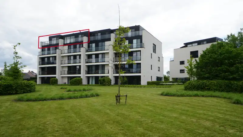 Exclusieve penthouse 137m² + dakterras 86m² in parkdomein foto 6