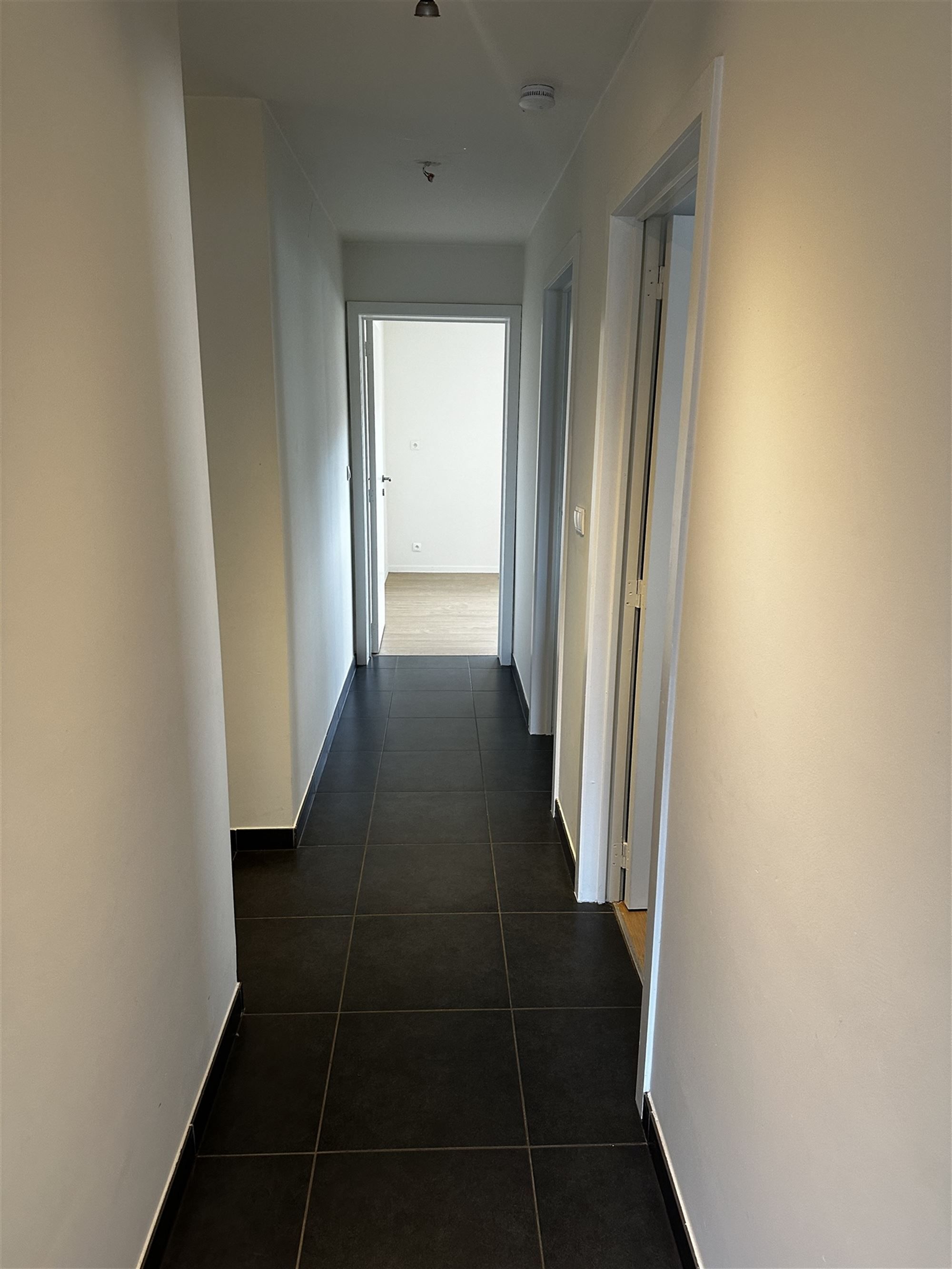 APPARTEMENT MET 3 SLAAPKAMERS OP RUSTIGE LOCATIE TE OLMEN foto 7