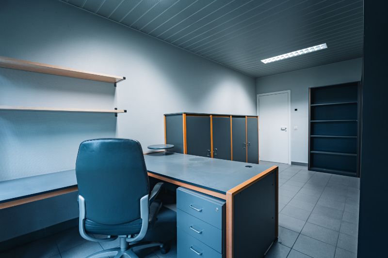 Ruim kantoor van 180 m2 met vlotte bereikbaarheid foto 7