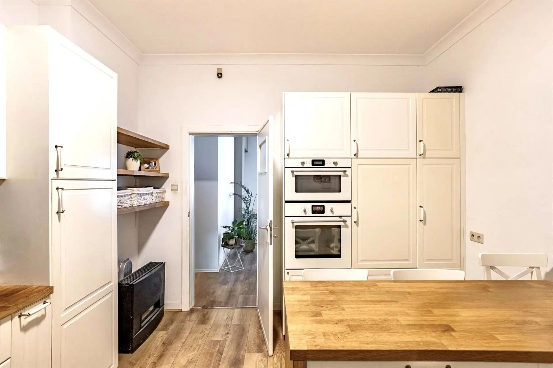 Leuk appartement met 2 slk, op topligging in Ronse. foto 9