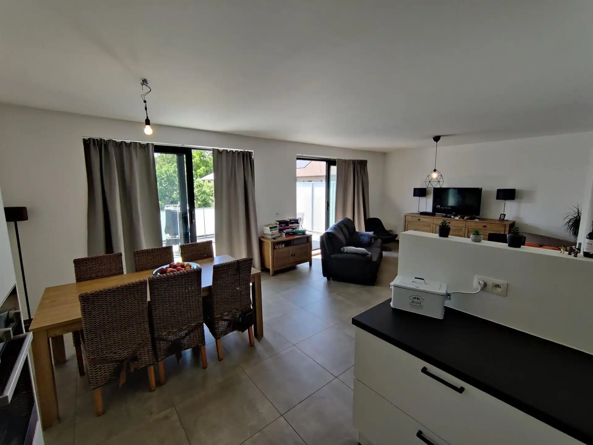 Appartement met 2 slaapkamers en groot terras foto 4