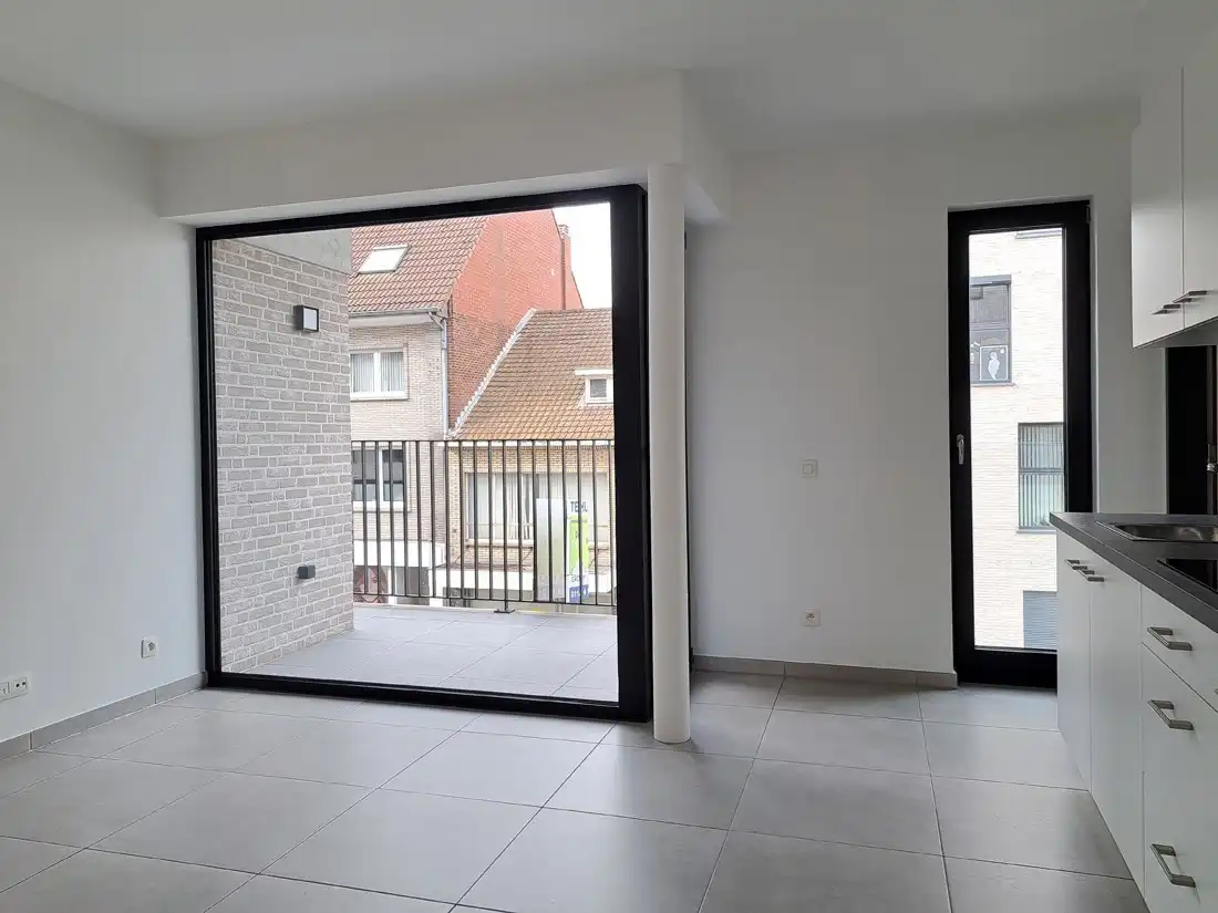 Recent en modern appartement te Maasmechelen foto 2