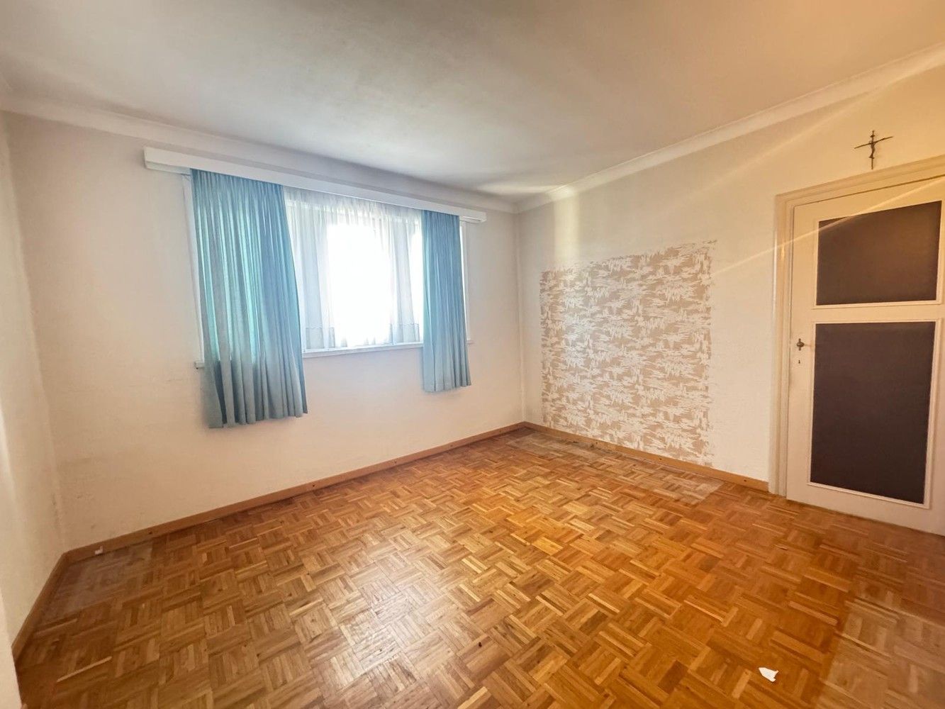 KARAKTERVOLLE, TE RENOVEREN WONING (H.O.B.) foto 6