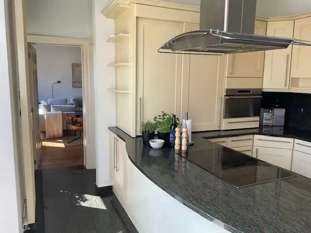 Interbellum villa in Bree centrum foto 19