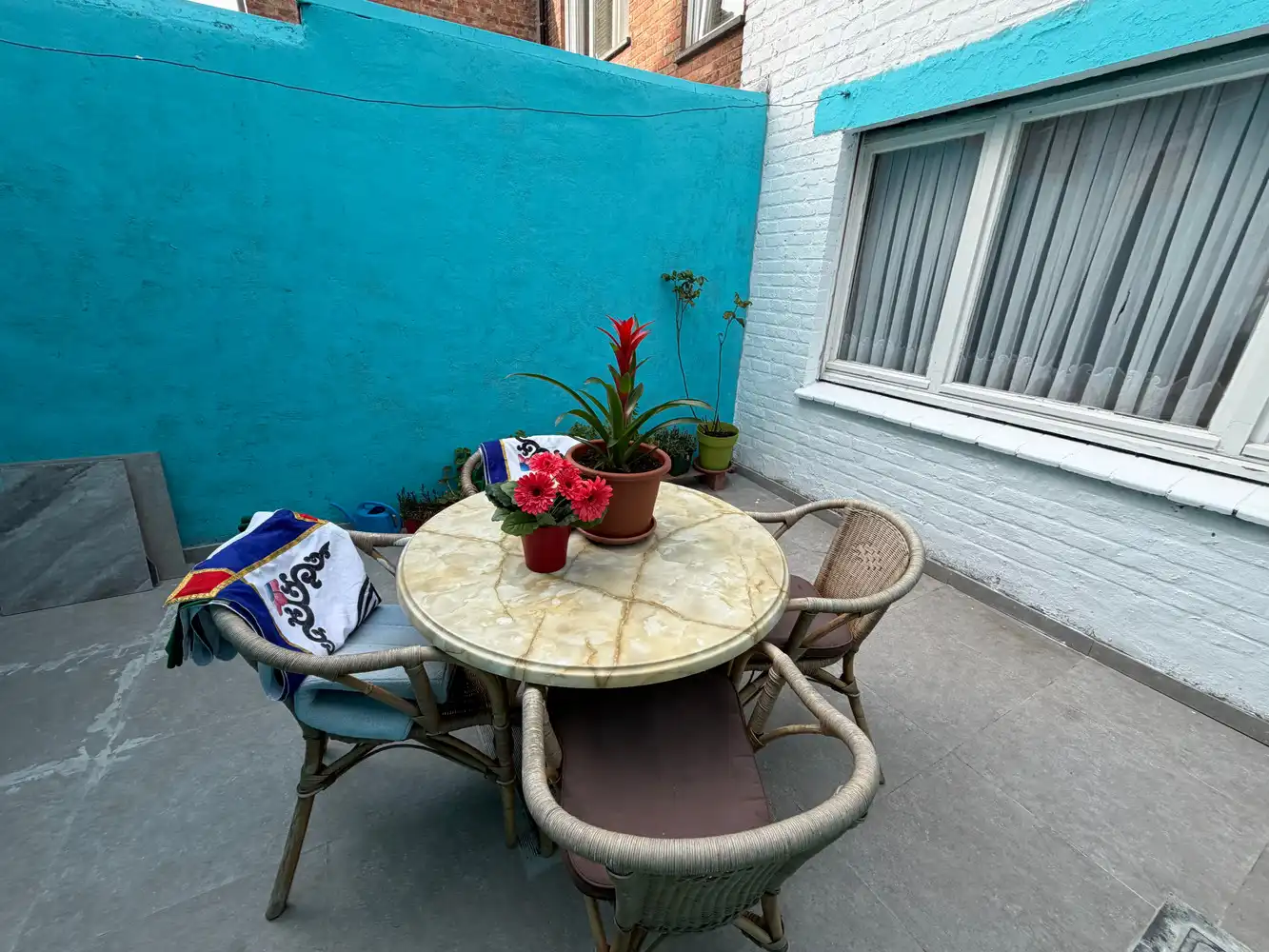 Ruime woning met 3 slaapkamers foto 5