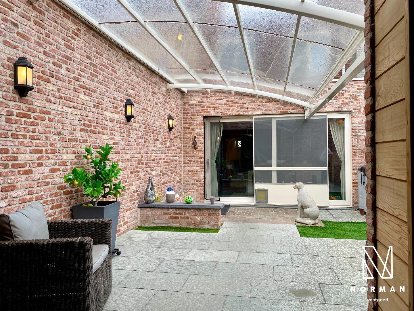 Instapklare woning met grote garage en uitweg in Harelbeke! foto 16