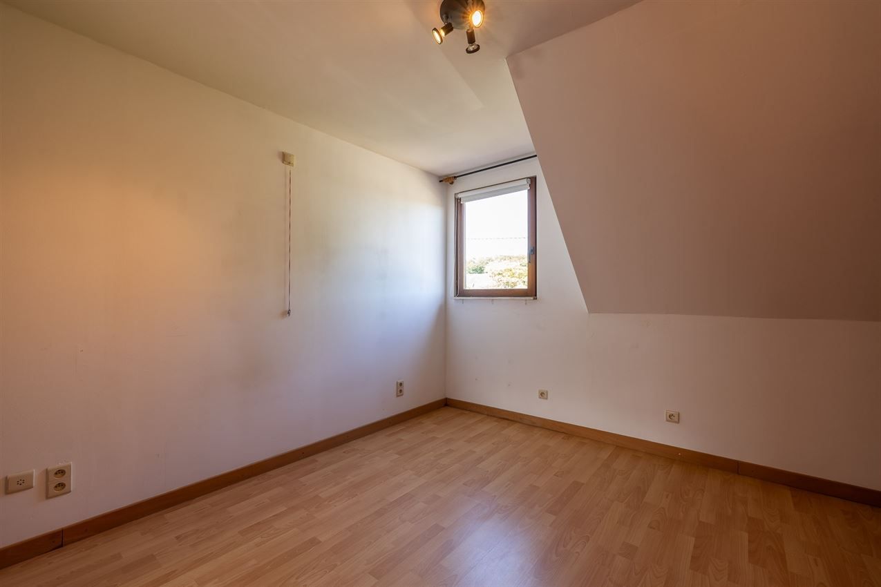 Charmante opgefriste woning op geliefde ligging met 3slk. foto 23