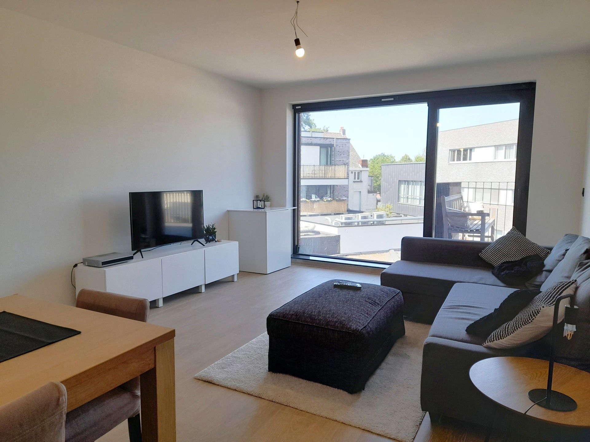 Mooi 3-slaapkamerappartement in centrum Nijlen foto 8