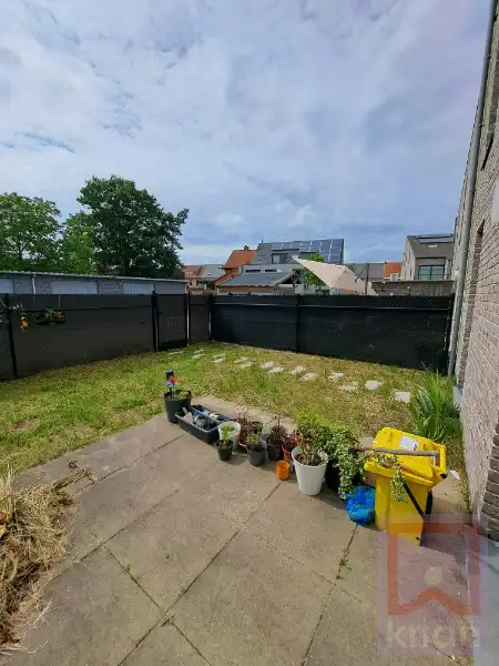 Moderne woning met 3 slaapkamers, tuin en 2 parkeerplaatsen. foto 22