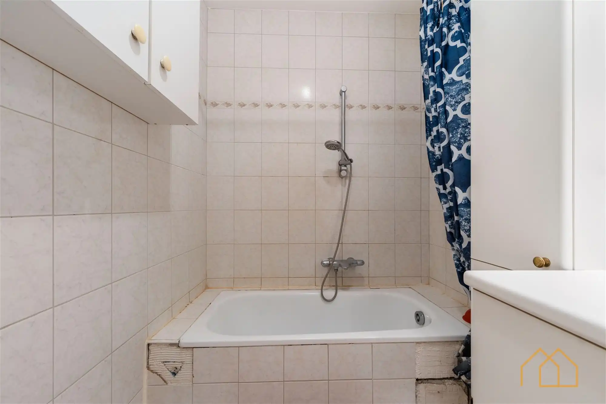 Ruim appartement met 4slk en garage foto 12