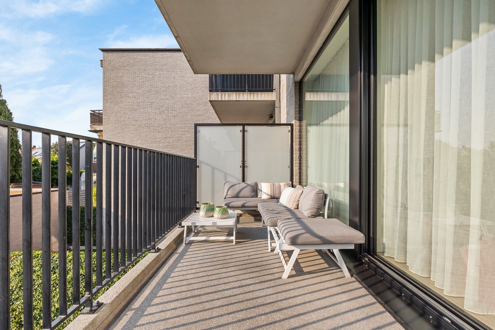 Prachtig appartement met ruim terras, kelder én garagebox. foto 15