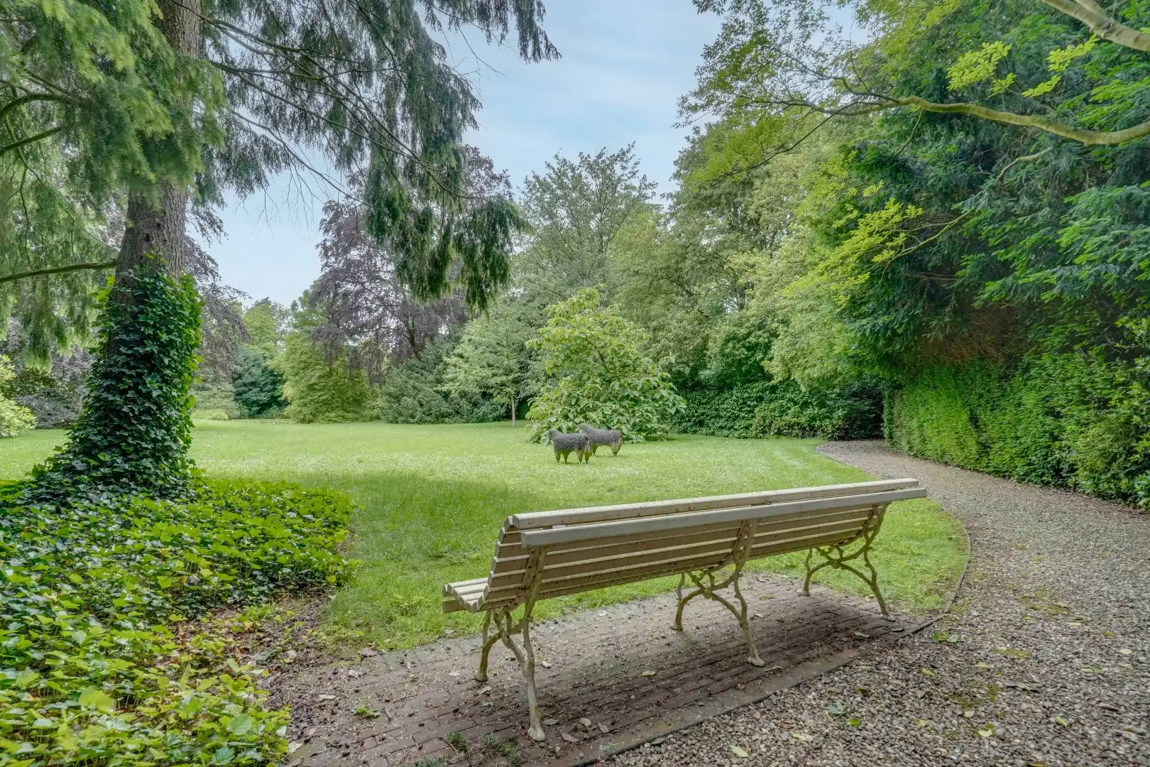 HISTORISCH HERENHUIS MET PARKTUIN OP 1HA 21A 94CA IN HET HART VAN OUD-REKEM ! foto 31
