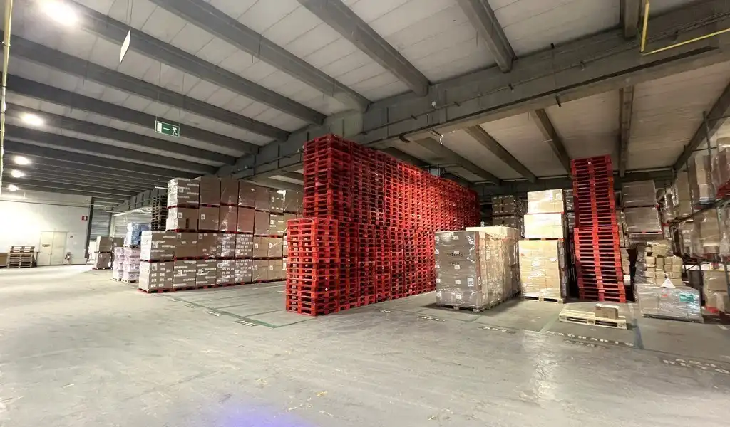 Logistieke loods te huur in Hoogveld te Dendermonde foto 3