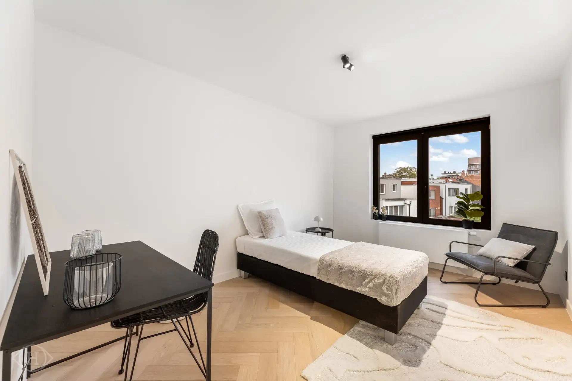 Luxueus 3-slaapkamerappartement met terras foto 13