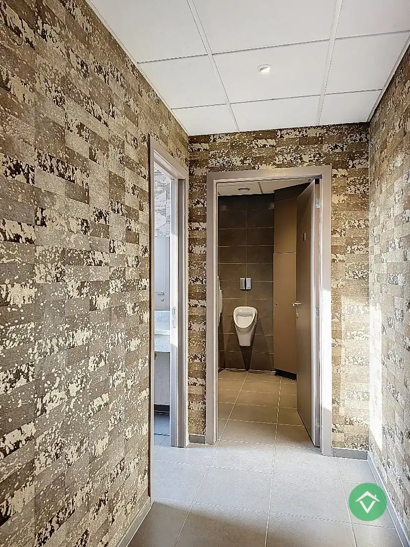 Combinatie wonen & werken: horecazaak met woonst in Eernegem foto 20